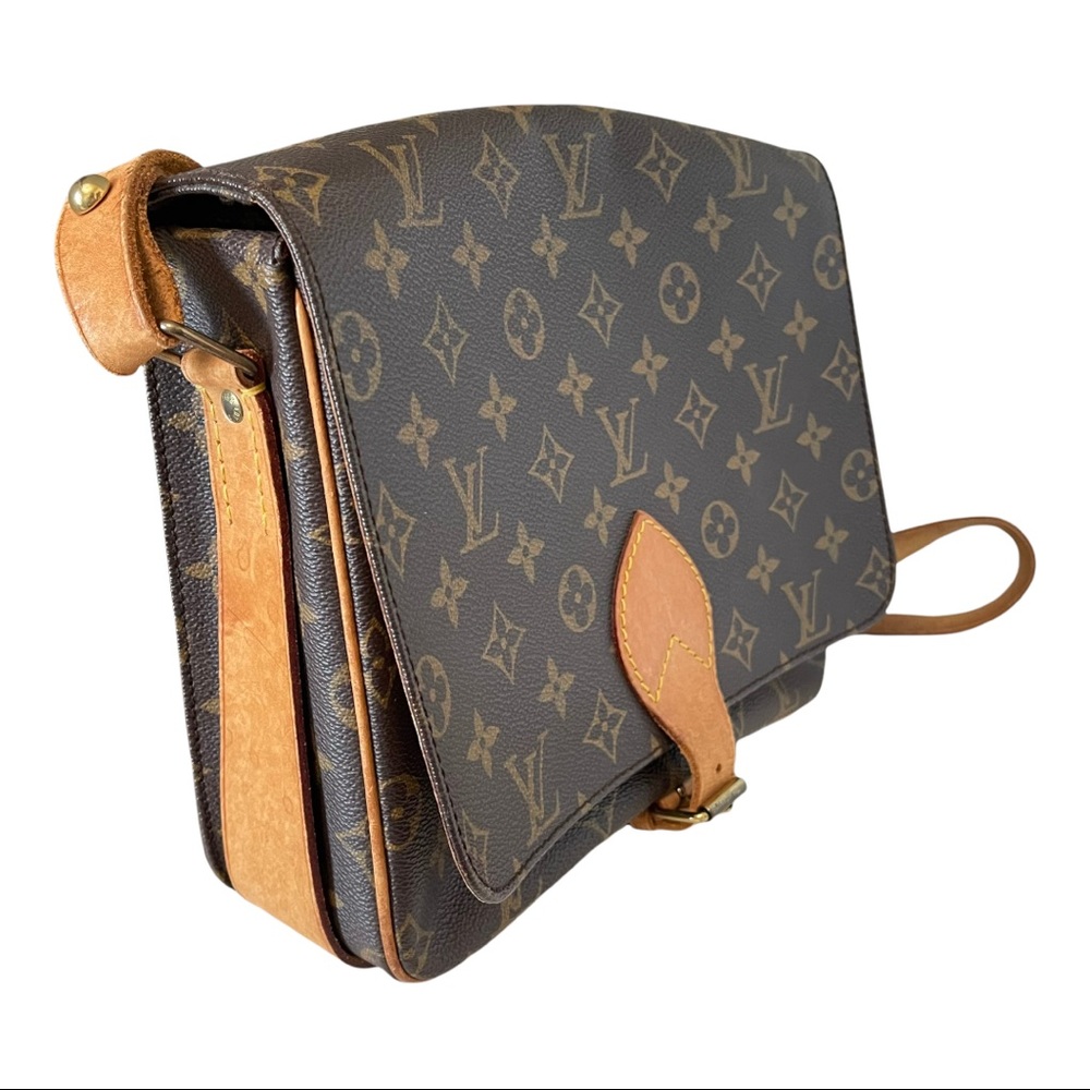 VINTAGE Authentic Louis Vuitton crossbody bag
With Certificate of Authenticity - Picture 3 of 15